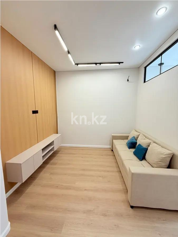Продажа 2-комнатной квартиры, 43 м², ул. Е-36, дом  11 - Продажа квартир в Астане фото 1 из 4