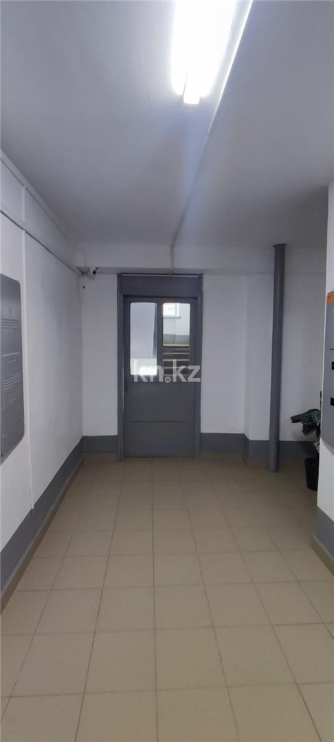 Продажа 3-комнатной квартиры, 57 м², пр. Бухар-жырау в Караганде - фото 16