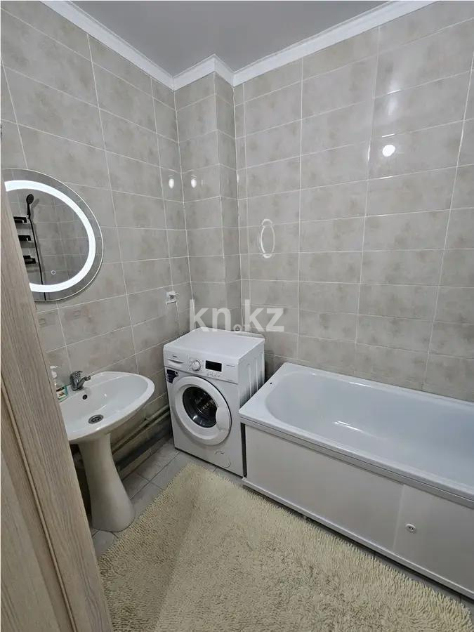 Продажа 1-комнатной квартиры, 39 м², ул. Бектурова, дом  17 в Астане - фото 3