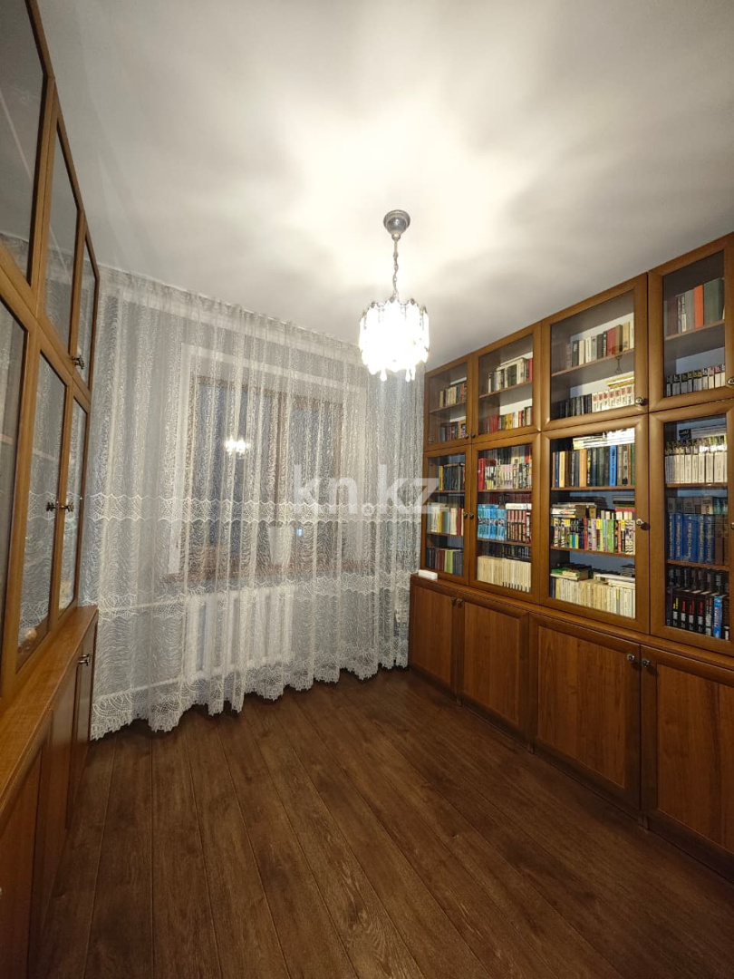 Продажа 4-комнатной квартиры, 85 м² в Караганде - фото 11