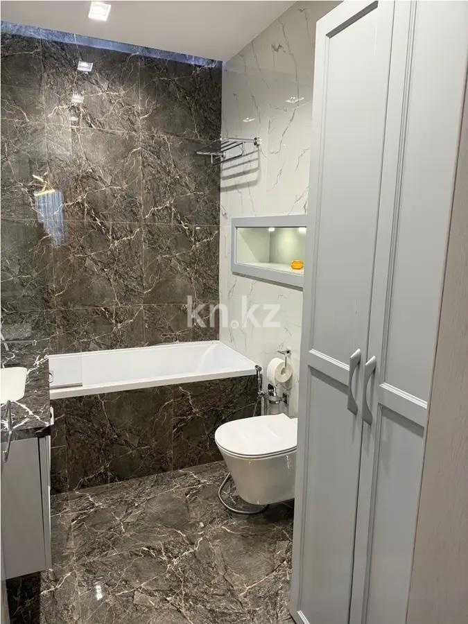 Продажа 3-комнатной квартиры, 132 м², ул. Маркова, дом  61/1 в Алматы - фото 5