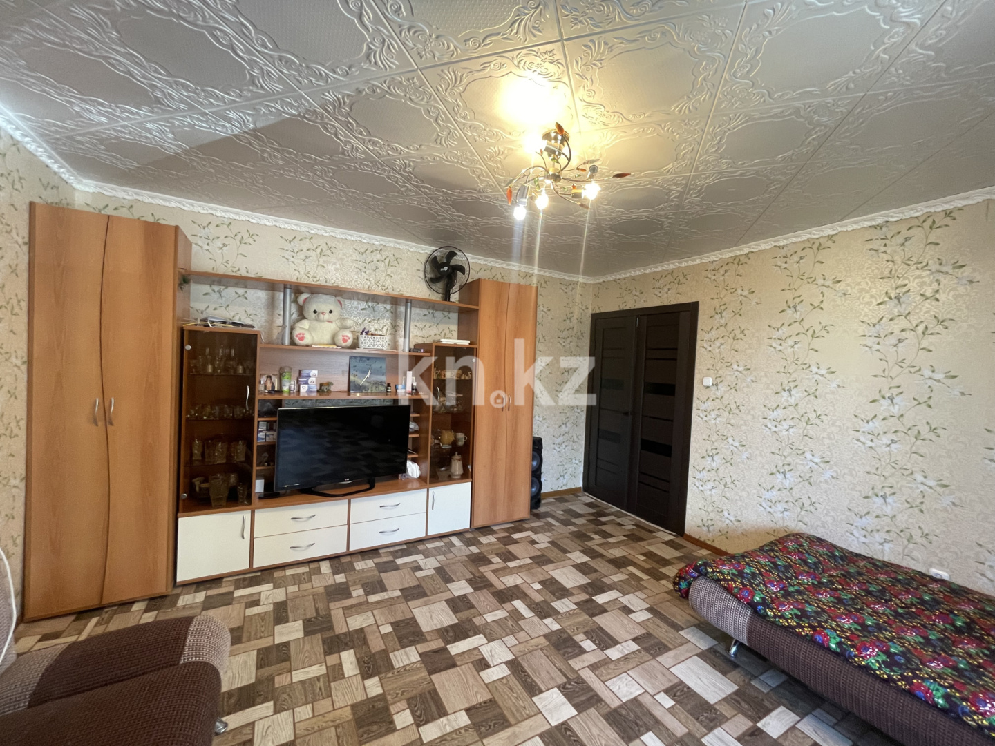 Продажа 2-комнатной квартиры, 50 м², мкр-н Голубые Пруды, дом  12 - Продажа квартир в Караганде фото 1 из 5