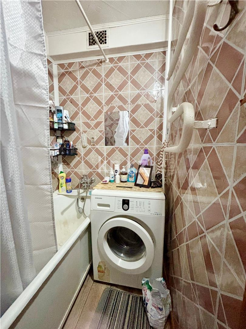 Продажа 1-комнатной квартиры, 30 м², мкр-н 23 - Продажа  однокомнатных квартир в Караганде фото 8 из 12