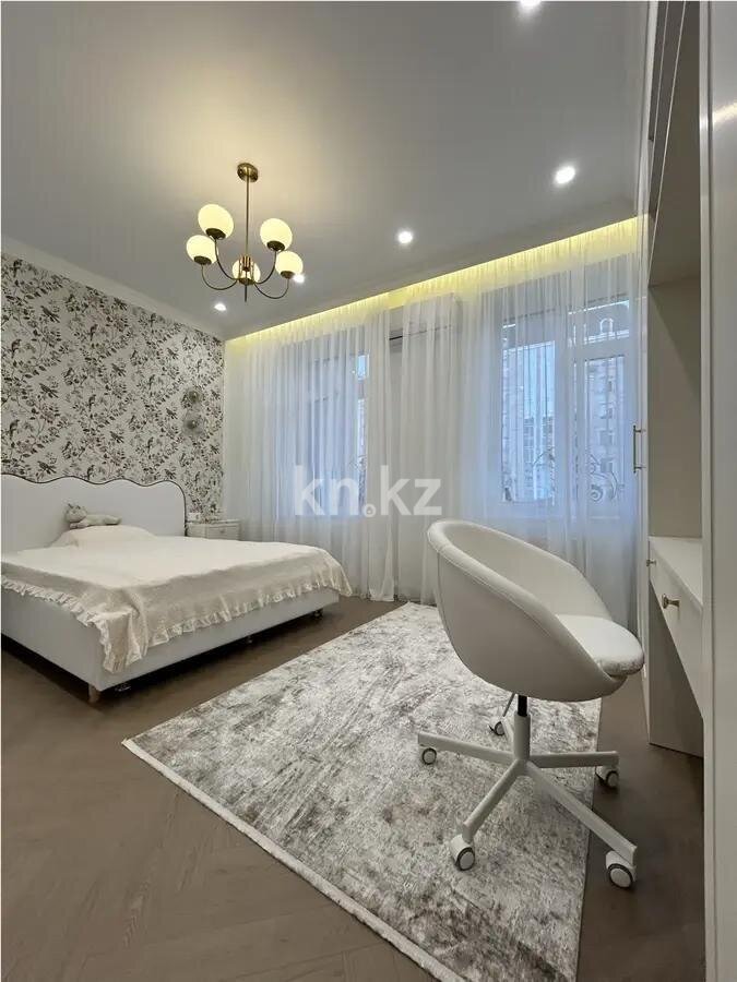 Продажа 4-комнатной квартиры, 142 м² в Астане - фото 3