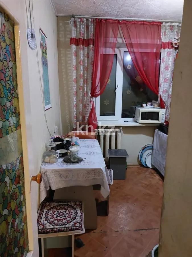 Продажа 2-комнатной квартиры, 44 м², мкр-н 18, дом  1 в Караганде - фото 3