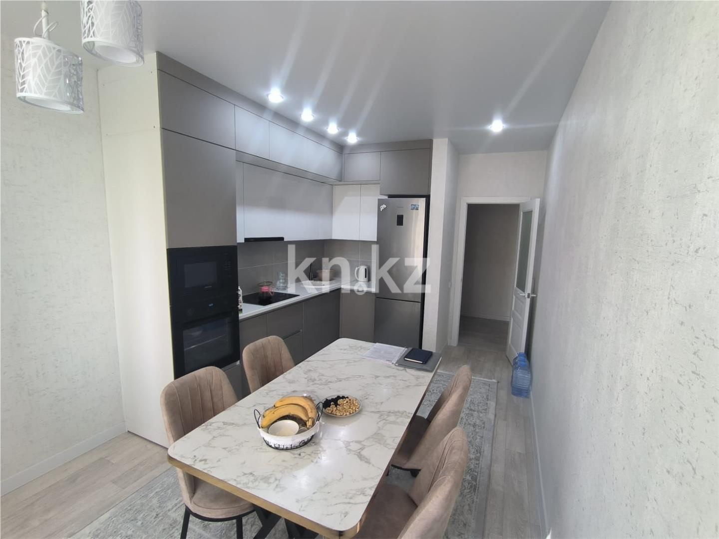 Продажа 2-комнатной квартиры, 72 м², ул. Дюсембекова - Продажа  двухкомнатных квартир в Караганде фото 5 из 15