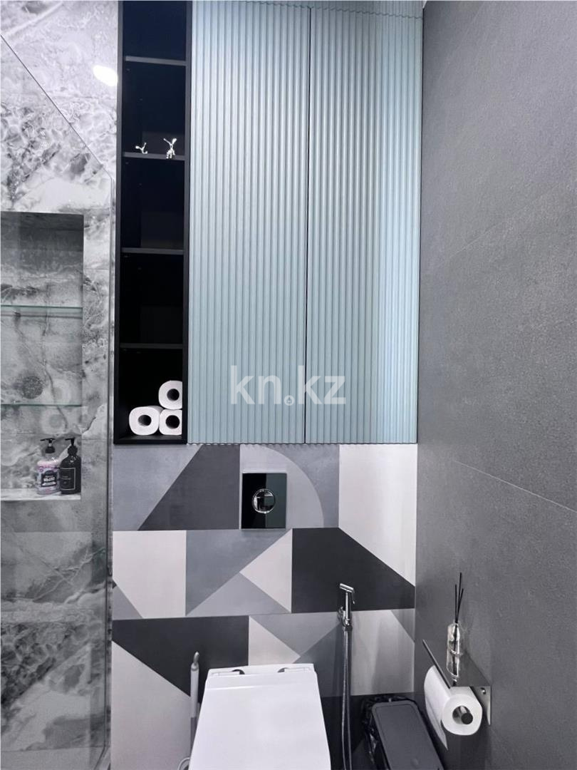 Продажа 2-комнатной квартиры, 73 м², ул. Момышулы - Продажа квартир в Караганде фото 44 из 67