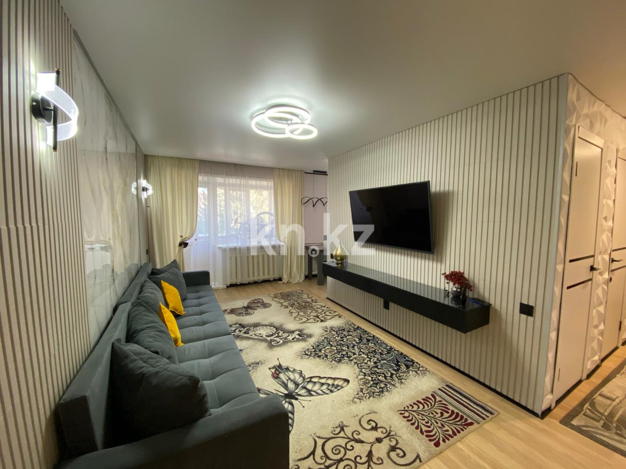 Продажа 3-комнатной квартиры, 57.5 м², ул. Алиханова - Продажа квартир в Караганде фото 3 из 13