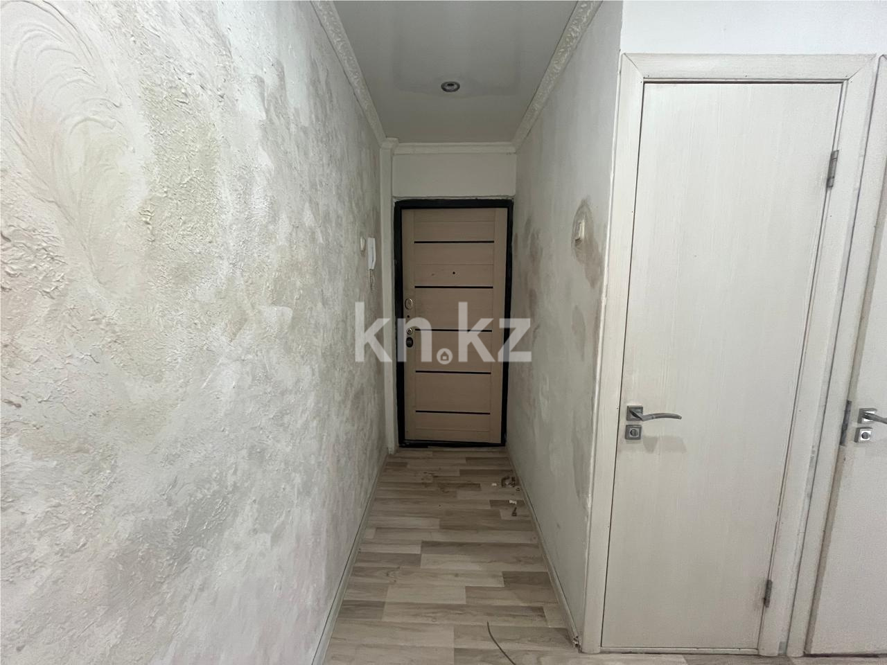 Продажа 2-комнатной квартиры, 55 м² - Продажа двухкомнатных квартир на Юго-Востоке Караганды фото 14 из 15