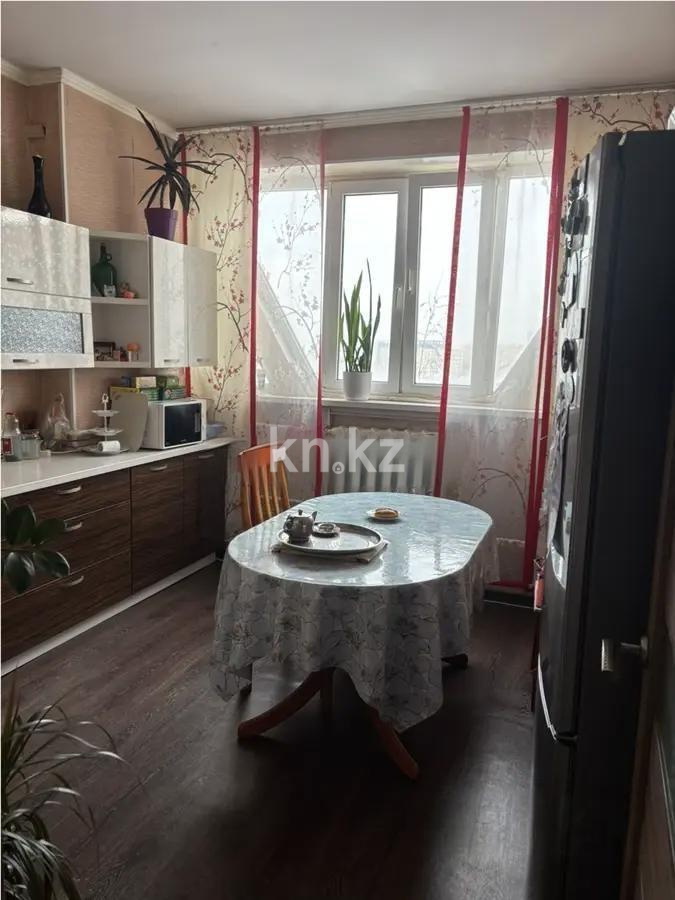 Продажа 3-комнатной квартиры, 72.2 м² в Алматы - фото 4