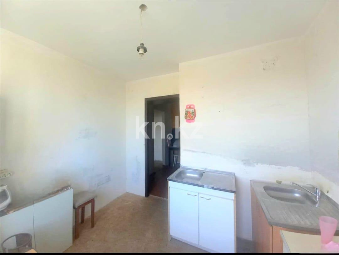 Продажа 2-комнатной квартиры, 51 м², ул. 70 квартал в Темиртау - фото 5
