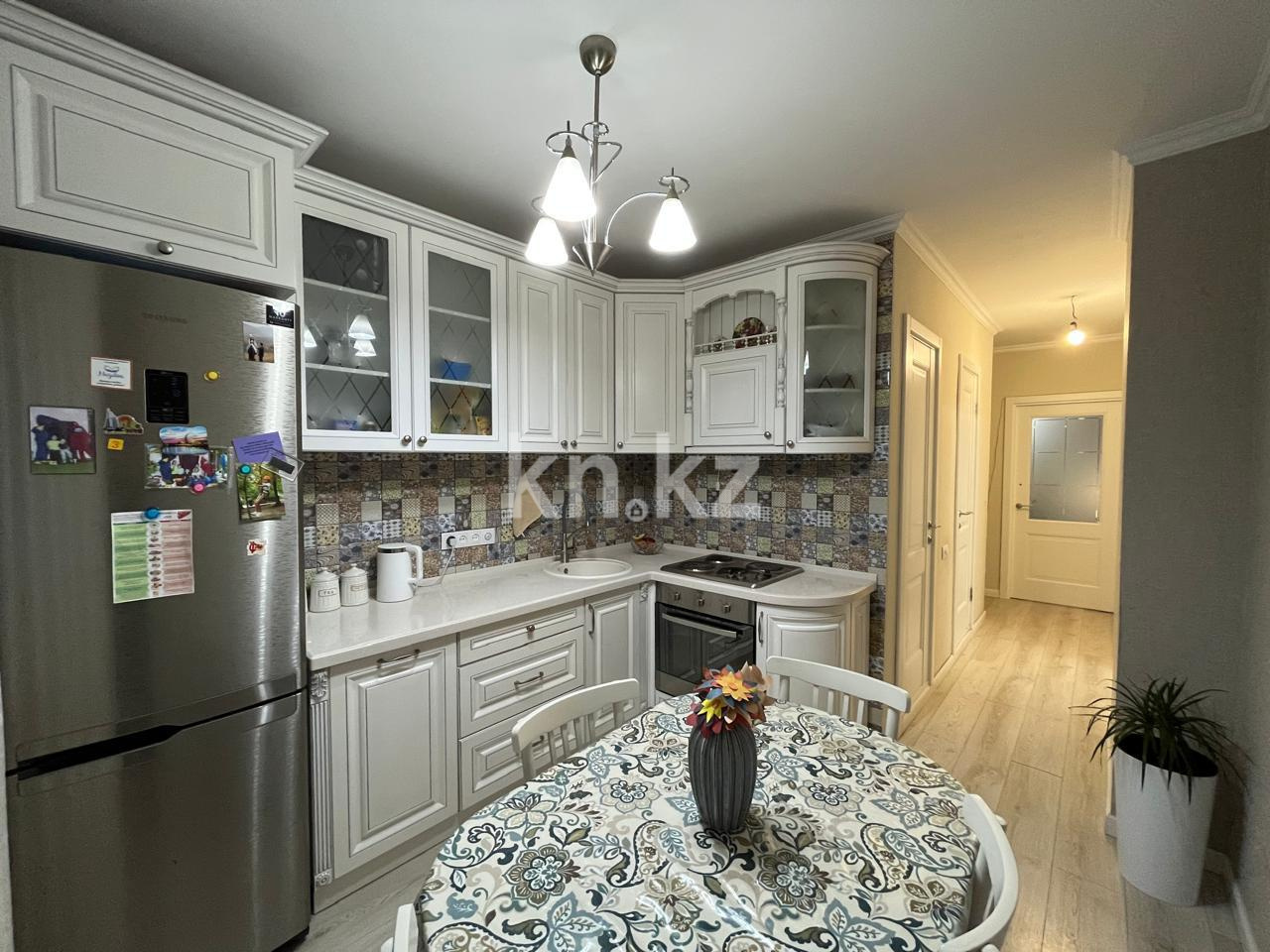 Продажа 4-комнатной квартиры, 81 м², мкр-н Степной-3 - Продажа квартир в Караганде фото 9 из 12