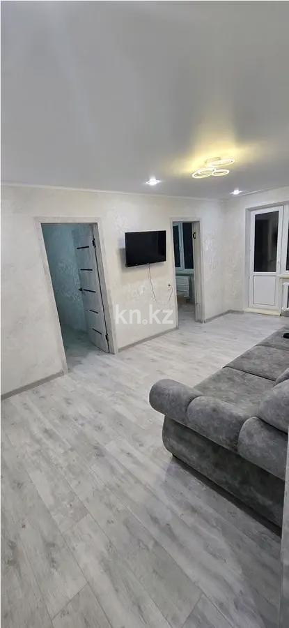 Продажа 3-комнатной квартиры, 50 м², 23-й мкр., дом  36 - Продажа квартир в Караганде без посредников фото 1 из 7