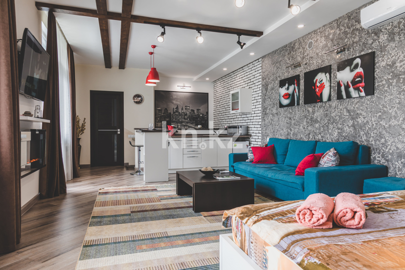 Аренда 1-комнатной квартиры посуточно, 55 м² в Алматы - фото 10