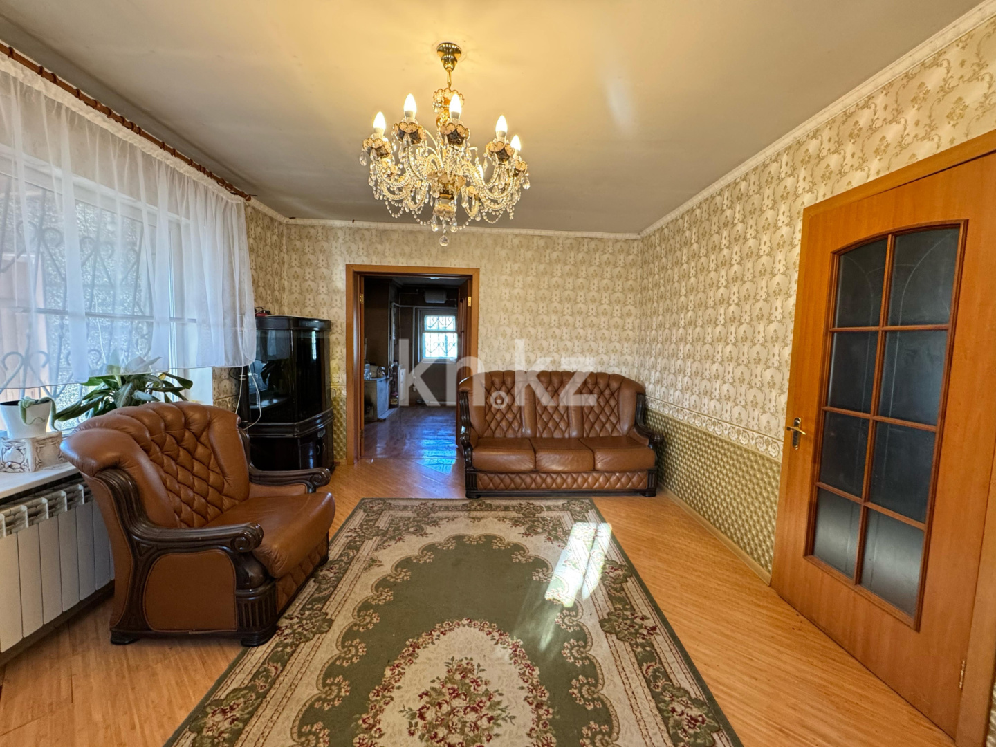 Продажа 4-комнатного дома, 97 м², ул. Сарсекова - Продажа домов, коттеджей в Караганде фото 2 из 20