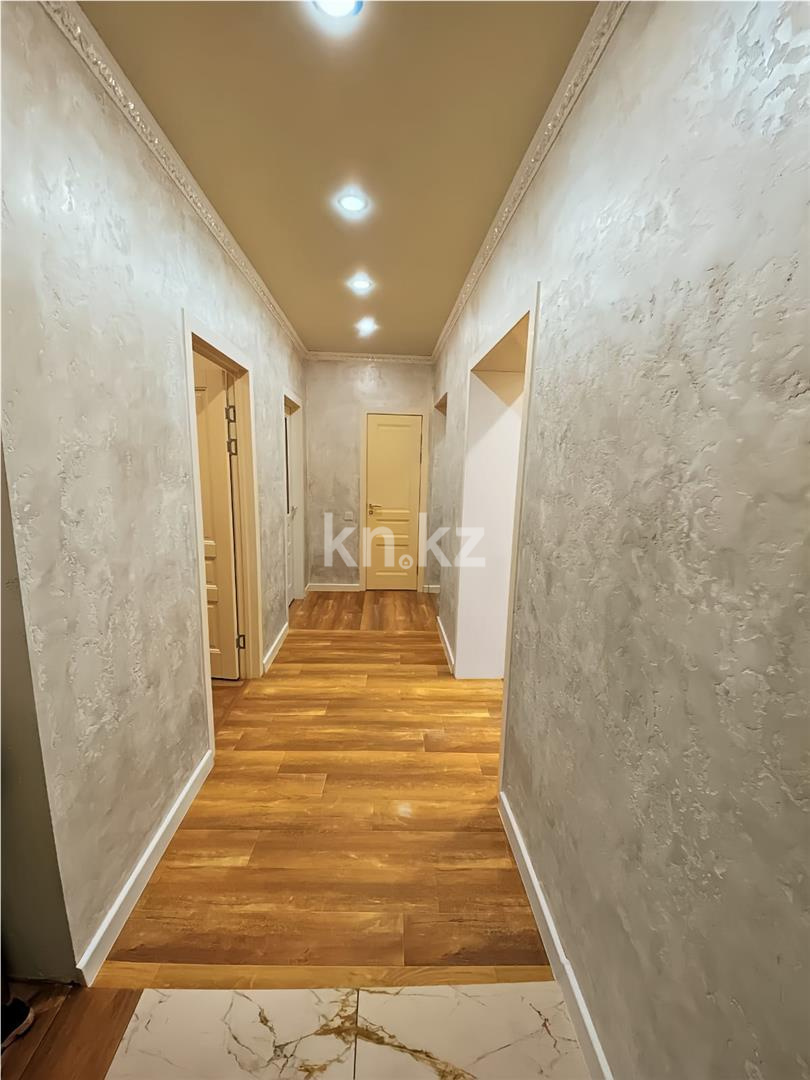 Продажа 3-комнатной квартиры, 77 м², мкр-н Голубые Пруды - Продажа квартир в Караганде фото 13 из 15