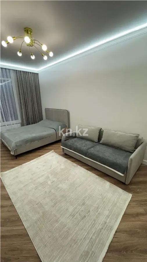 Продажа 1-комнатной квартиры, 42 м², пр. Тауелсыздык, дом  40/1 - Продажа  однокомнатных квартир в новостройках Астаны без посредников фото 1 из 4