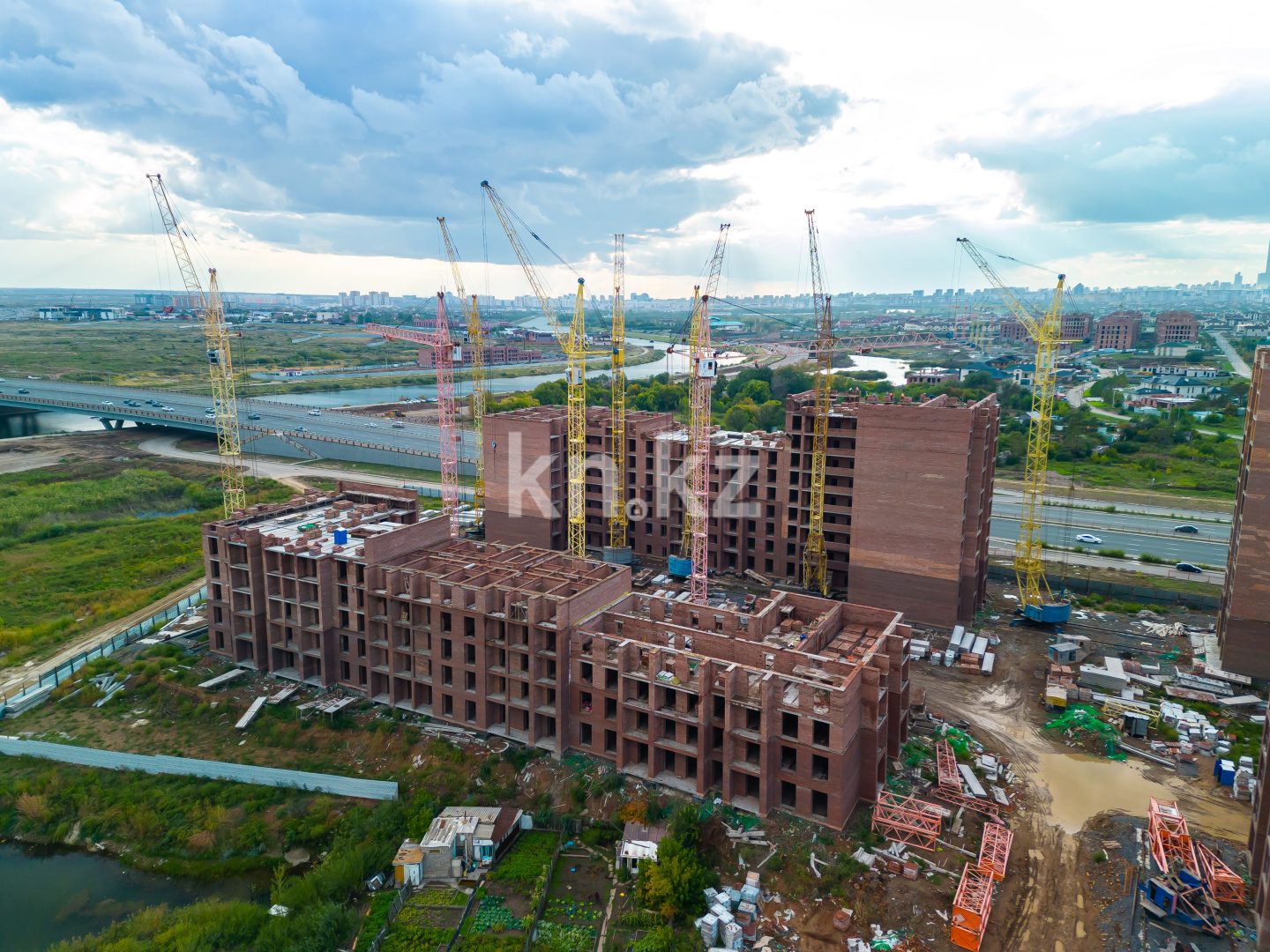 Продажа 1-комнатной квартиры, 38.5 м², ул. Калдаякова, дом  46 - пр. Улы Дала в Астане - фото 7