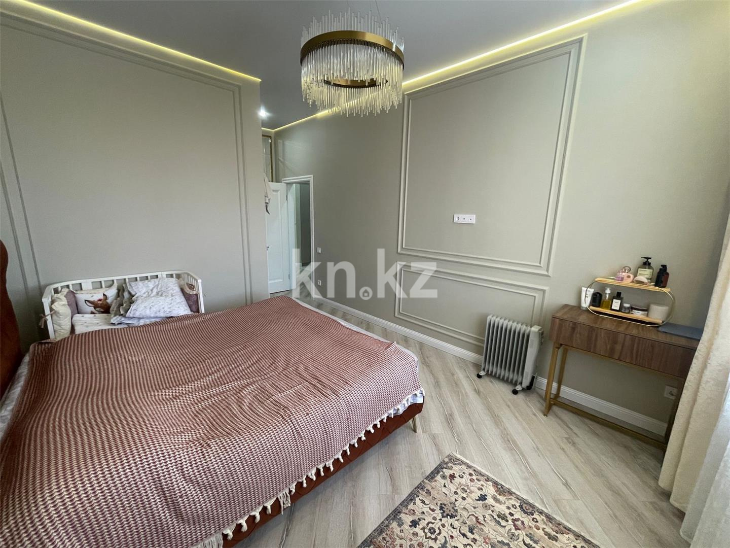 Продажа 3-комнатной квартиры, 90 м², ул. Муканова в Караганде - фото 5