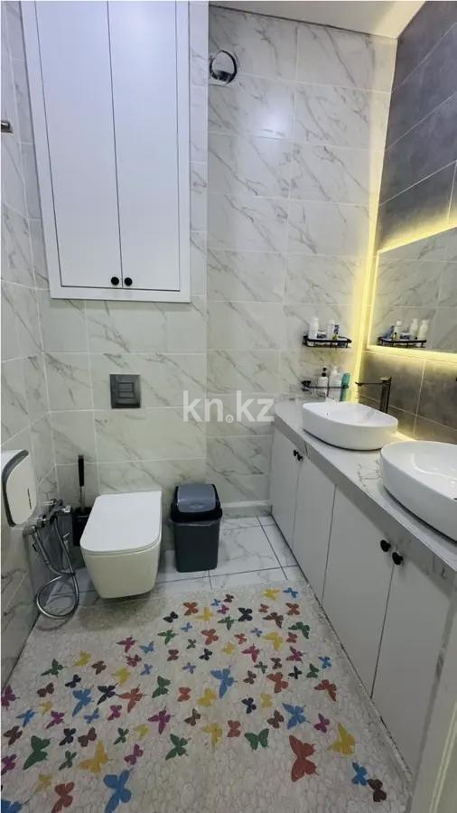 Продажа 4-комнатной квартиры, 105 м², ул. Муканова, дом  51а блок 6 - Продажа  четырехкомнатных квартир в Караганде фото 5 из 7