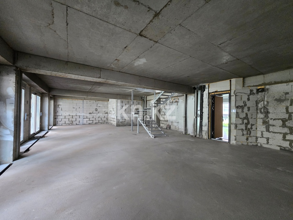 Продажа 5-комнатной квартиры, 237 м² - Недвижимость в Алматы фото 5 из 17