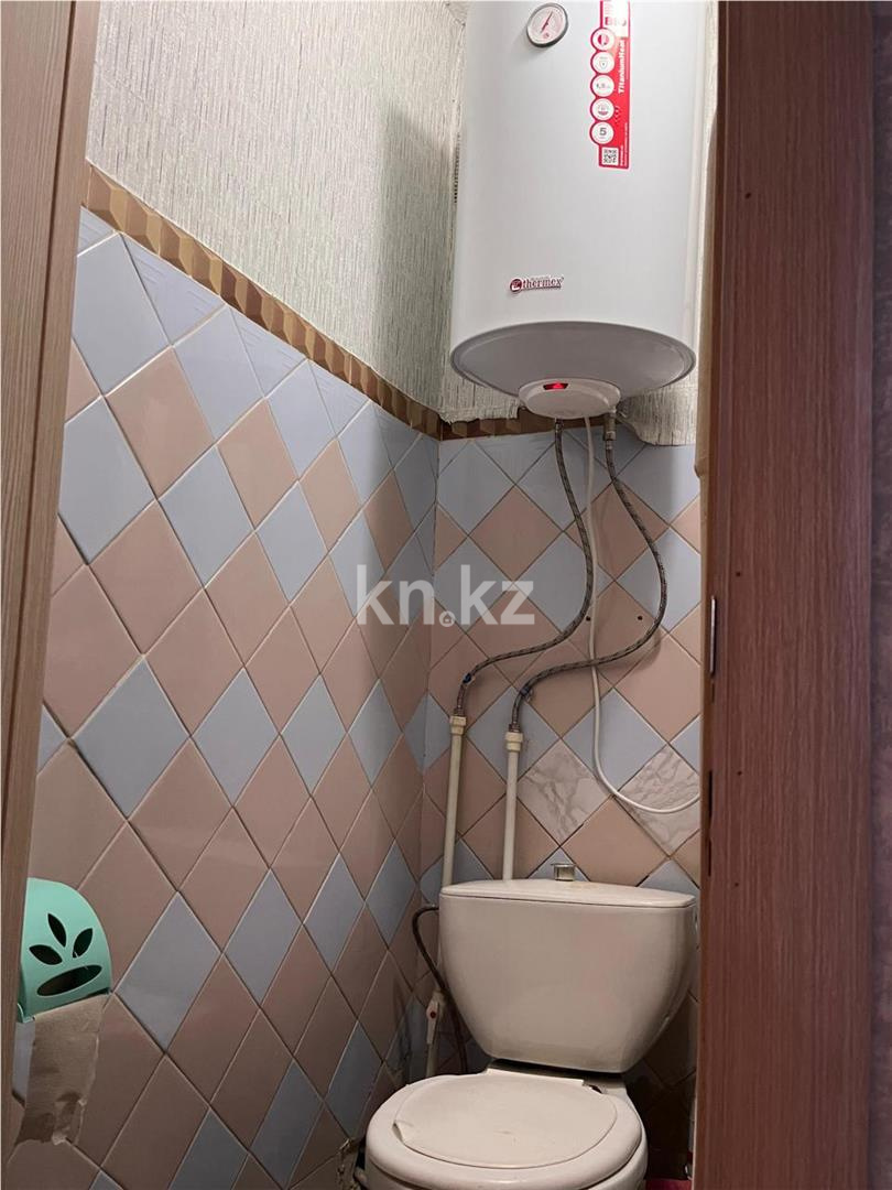 Продажа 3-комнатной квартиры, 65 м², мкр-н 19, дом  75 в Караганде - фото 9