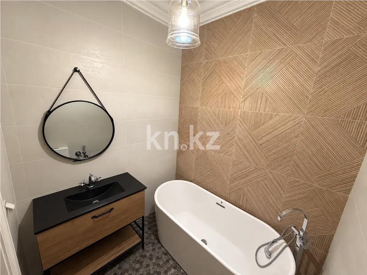 Продажа 4-комнатной квартиры, 117.1 м² в Астане - фото 12