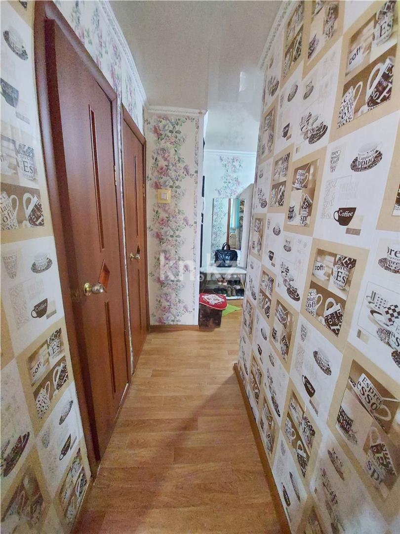 Продажа 4-комнатной квартиры, 62 м², ул. Жекибаева, дом  146 - Продажа квартир в Караганде фото 10 из 13