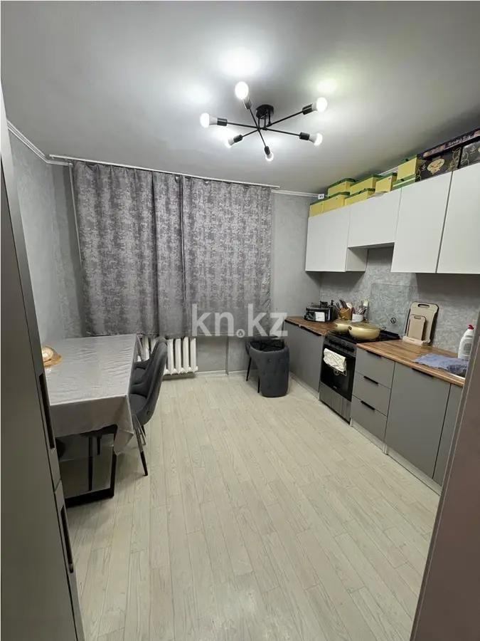 Продажа 1-комнатной квартиры, 42 м², ул. Локомотивная, дом  141/1 - Продажа  однокомнатных квартир в Караганде фото 2 из 5