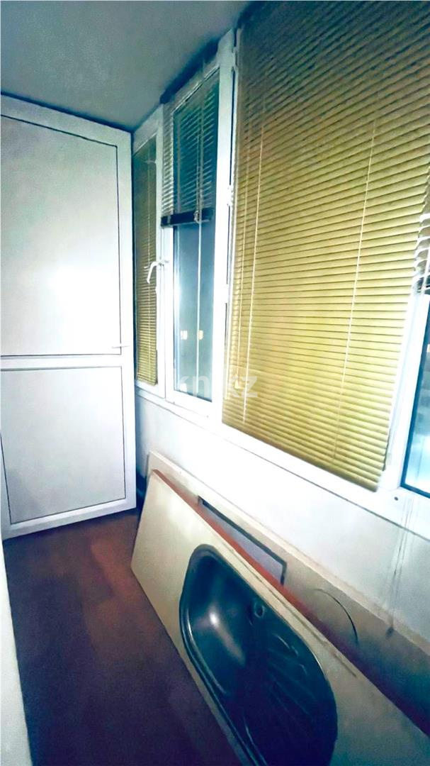 Продажа 3-комнатной квартиры, 64 м² - Недвижимость в Караганде фото 16 из 18