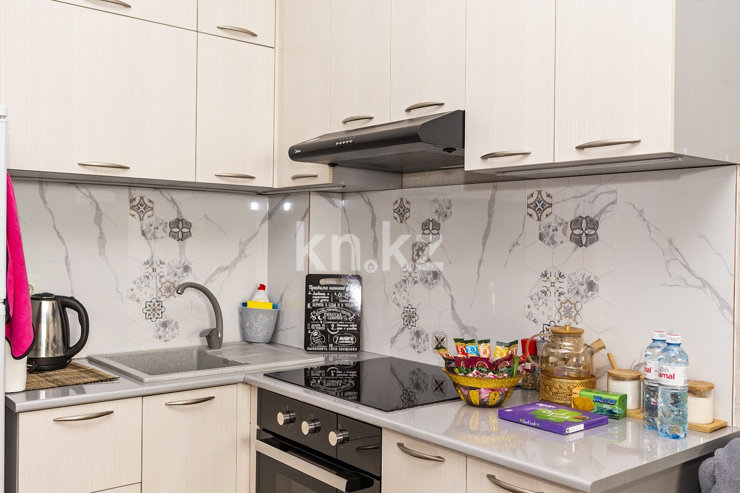 Аренда 1-комнатной квартиры посуточно, 33 м², ул. Карасай батыра, дом  326 - Аренда квартир посуточно в Алматы с фото фото 8 из 20