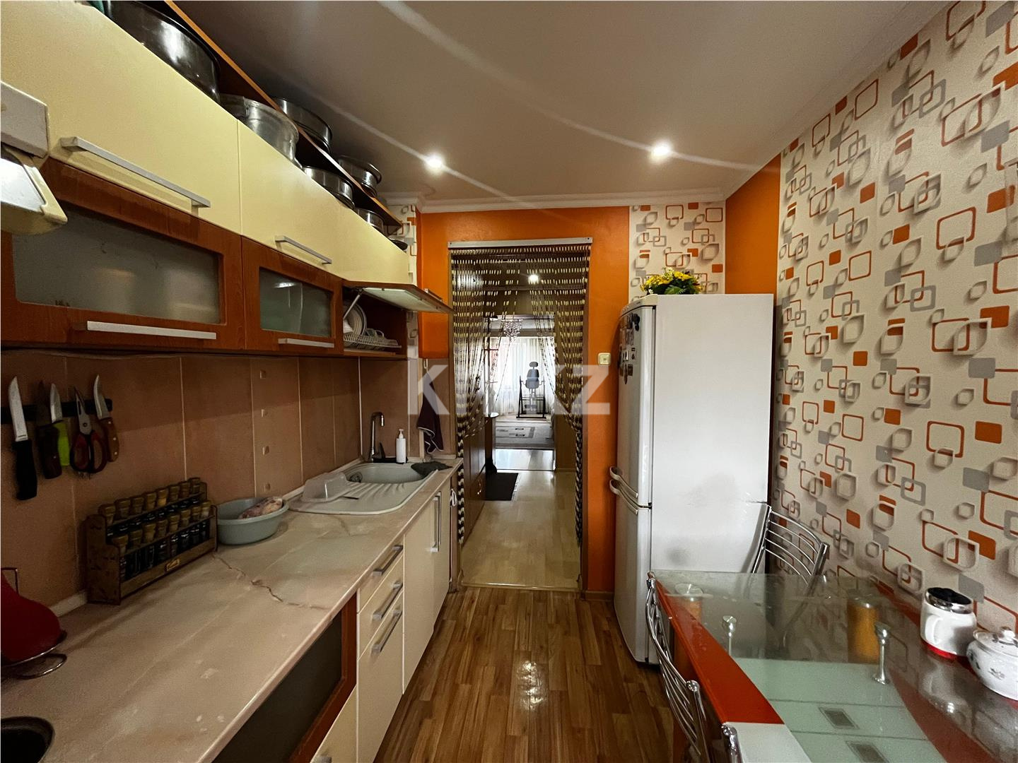 Продажа 3-комнатной квартиры, 61 м², мкр-н Восток-3 - Продажа квартир в Караганде фото 8 из 17