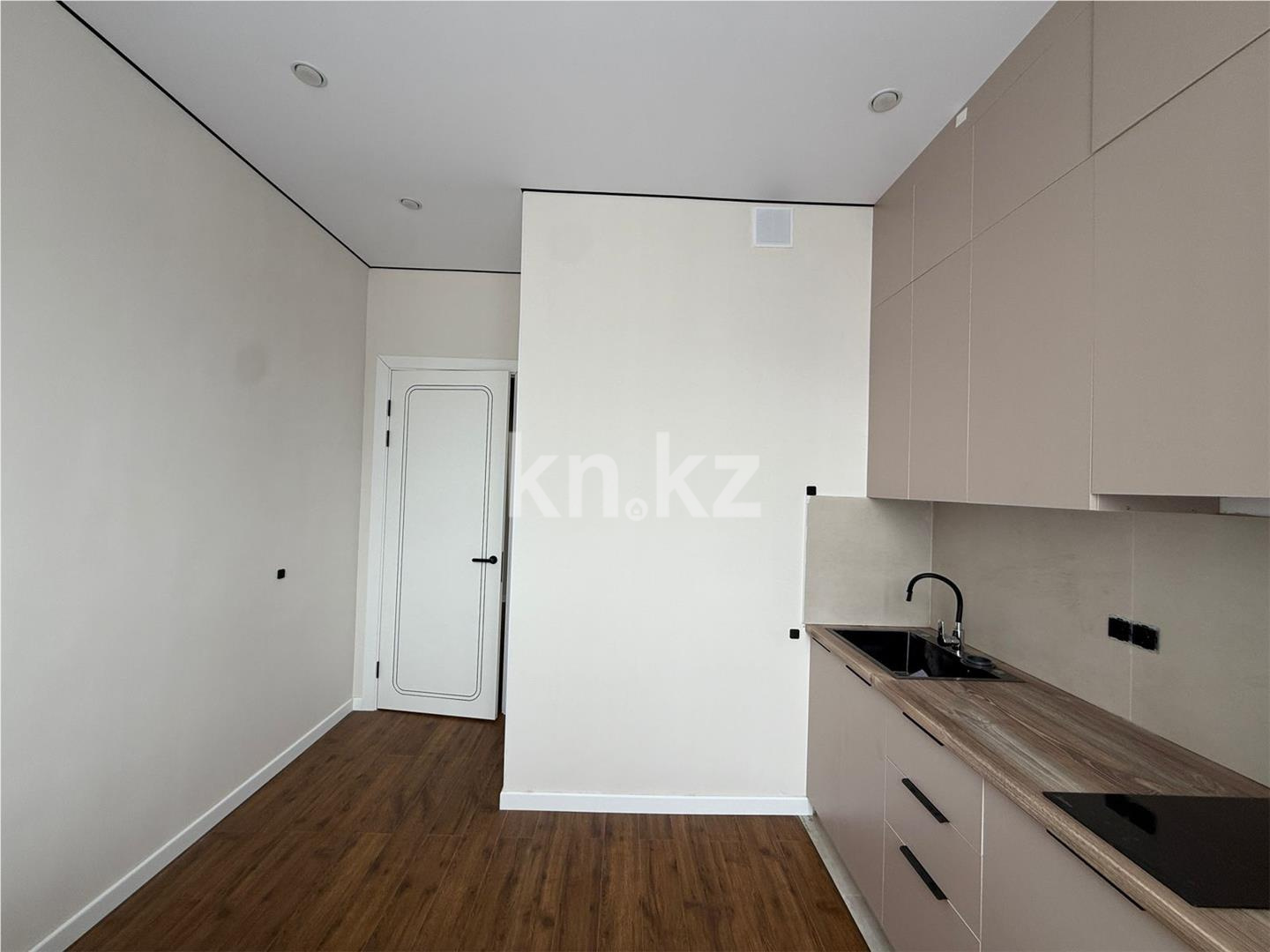 Продажа 1-комнатной квартиры, 41 м² - Продажа квартир в Казахстане - страница 11 фото 5 из 9