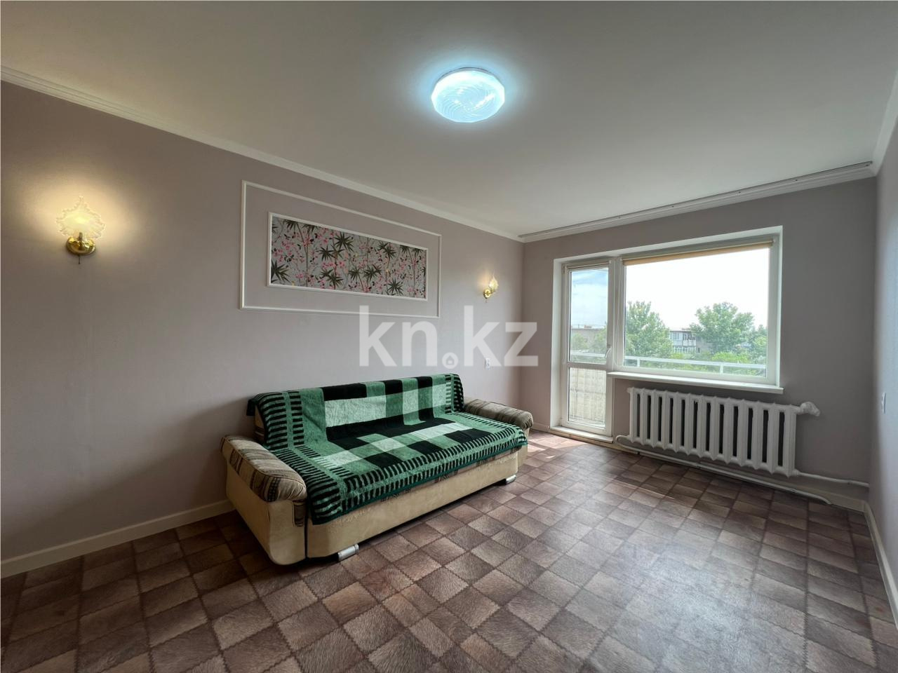 Продажа 2-комнатной квартиры, 45 м², 15 мкр. в Караганде - фото 2