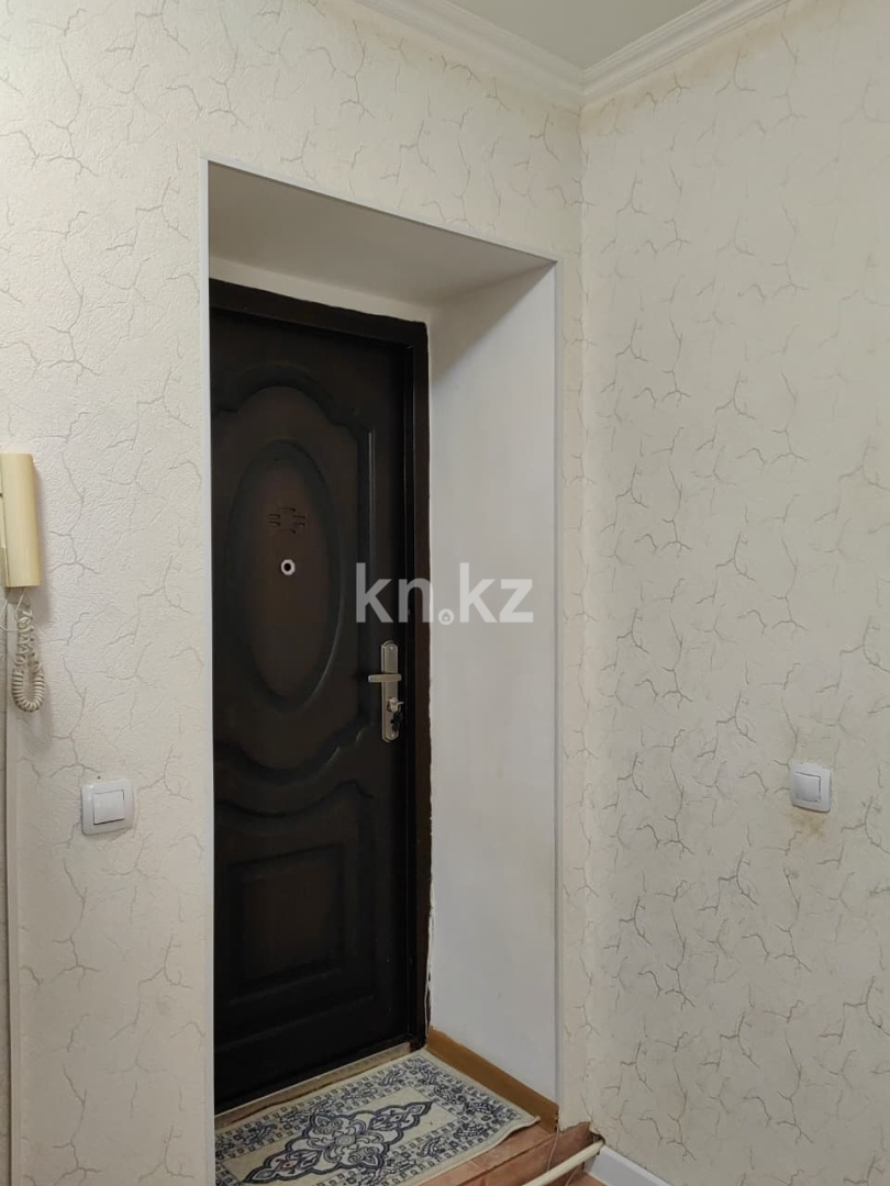Продажа 2-комнатной квартиры, 55 м² - Продажа квартир в Караганде - страница 3 фото 18 из 27