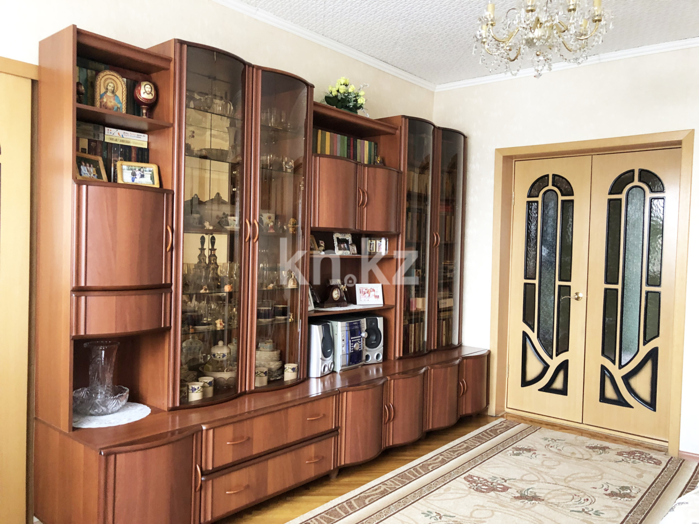 Продажа 3-комнатной квартиры, 57.8 м², ул. Крылова, дом  44 - Продажа  трехкомнатных квартир в Караганде без посредников с фото фото 1 из 18