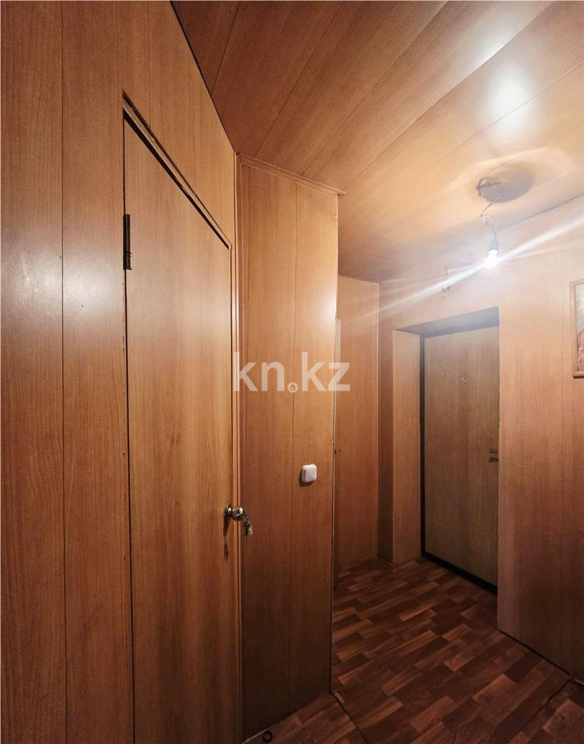 Продажа 1-комнатной квартиры, 29 м² - Продажа квартир в блочном доме в Темиртау - страница 2 фото 10 из 13