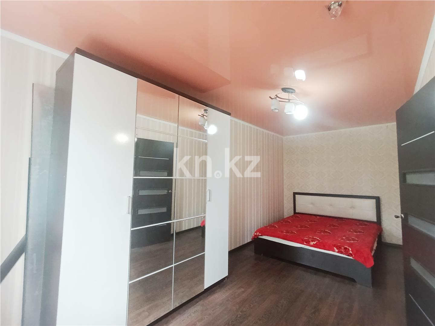 Продажа 2-комнатной квартиры, 44 м², мкр-н 12, дом  23 в Караганде - фото 11