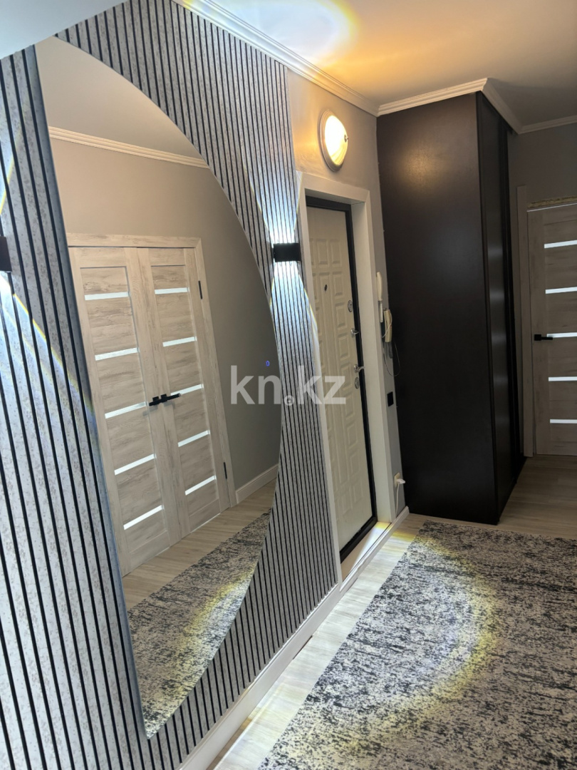 Продажа 2-комнатной квартиры, 54 м², мкр-н Голубые Пруды в Караганде - фото 14