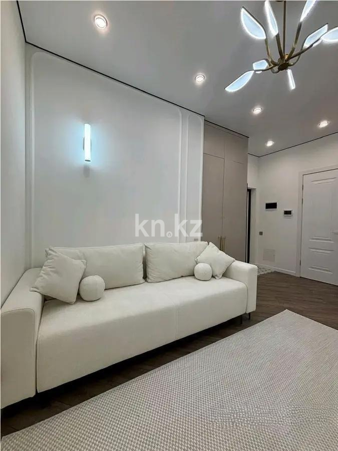 Продажа 1-комнатной квартиры, 40 м² в Астане