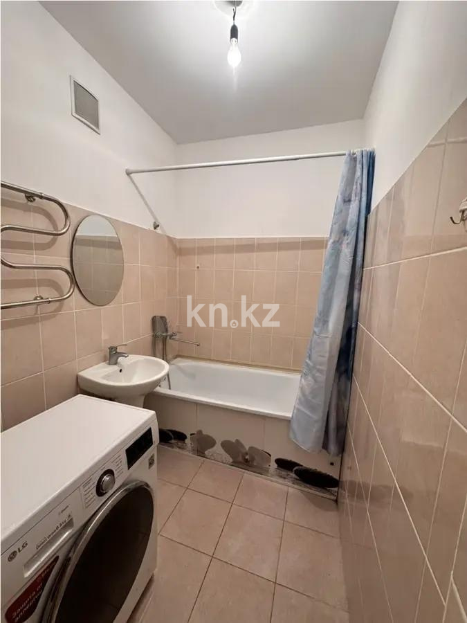 Продажа 2-комнатной квартиры, 76 м², ул. Нуршайыкова, дом  6/1 в Астане - фото 4