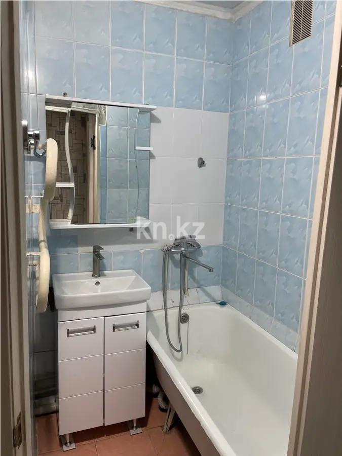 Продажа 3-комнатной квартиры, 60 м², мкр-н Аксай-2, дом  69 - Продажа  трехкомнатных квартир в Алматы без посредников фото 4 из 5