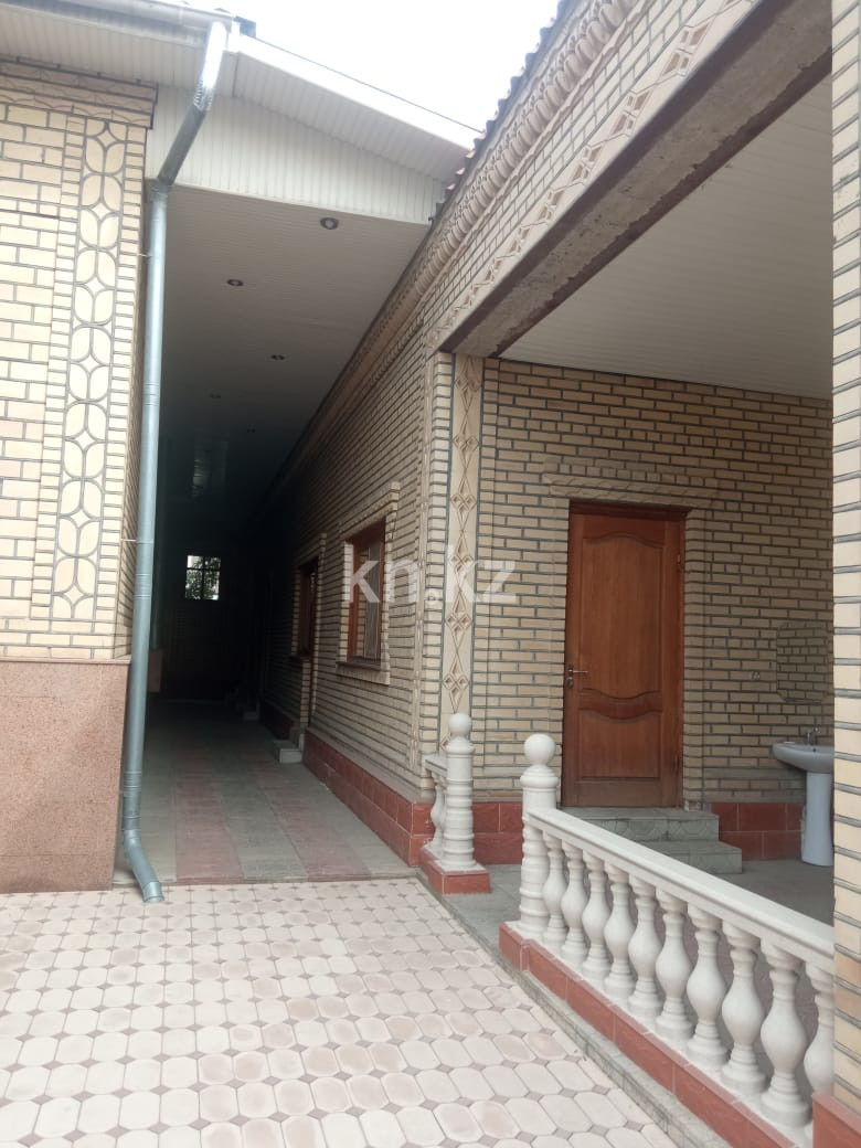 Продажа 7-комнатного дома, 300 м², Попова, дом  58 - Продажа домов, коттеджей в Казахстане фото 17 из 28