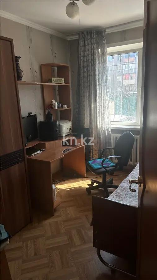 Продажа 4-комнатной квартиры, 41 м², мкр-н 16, дом  39 - Продажа  четырехкомнатных квартир в Караганде фото 3 из 7