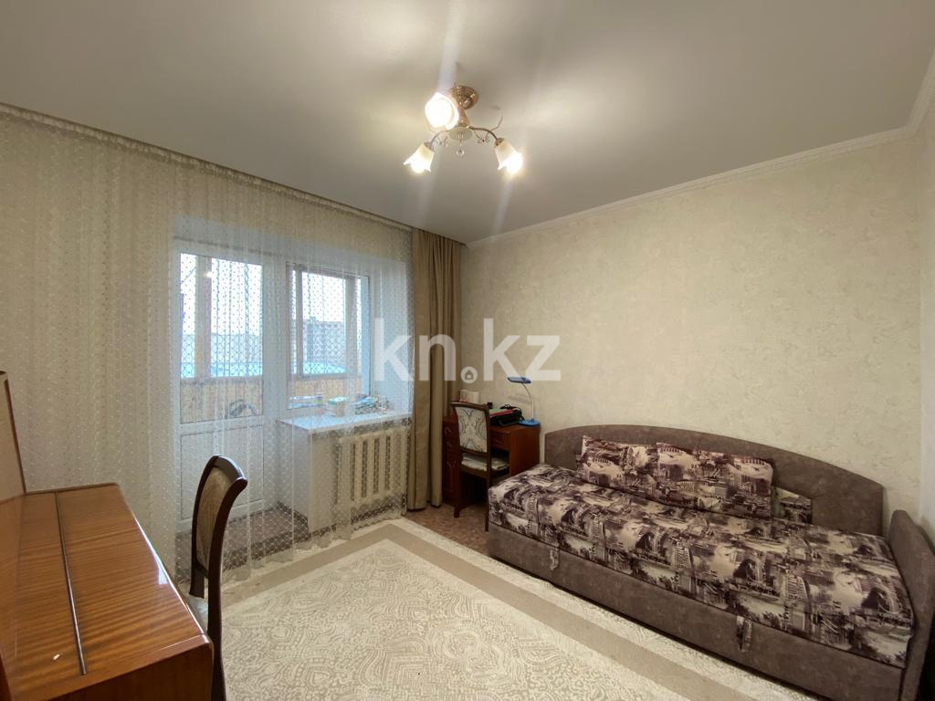 Продажа 4-комнатной квартиры, 78 м², ул. Академическая в Караганде - фото 4