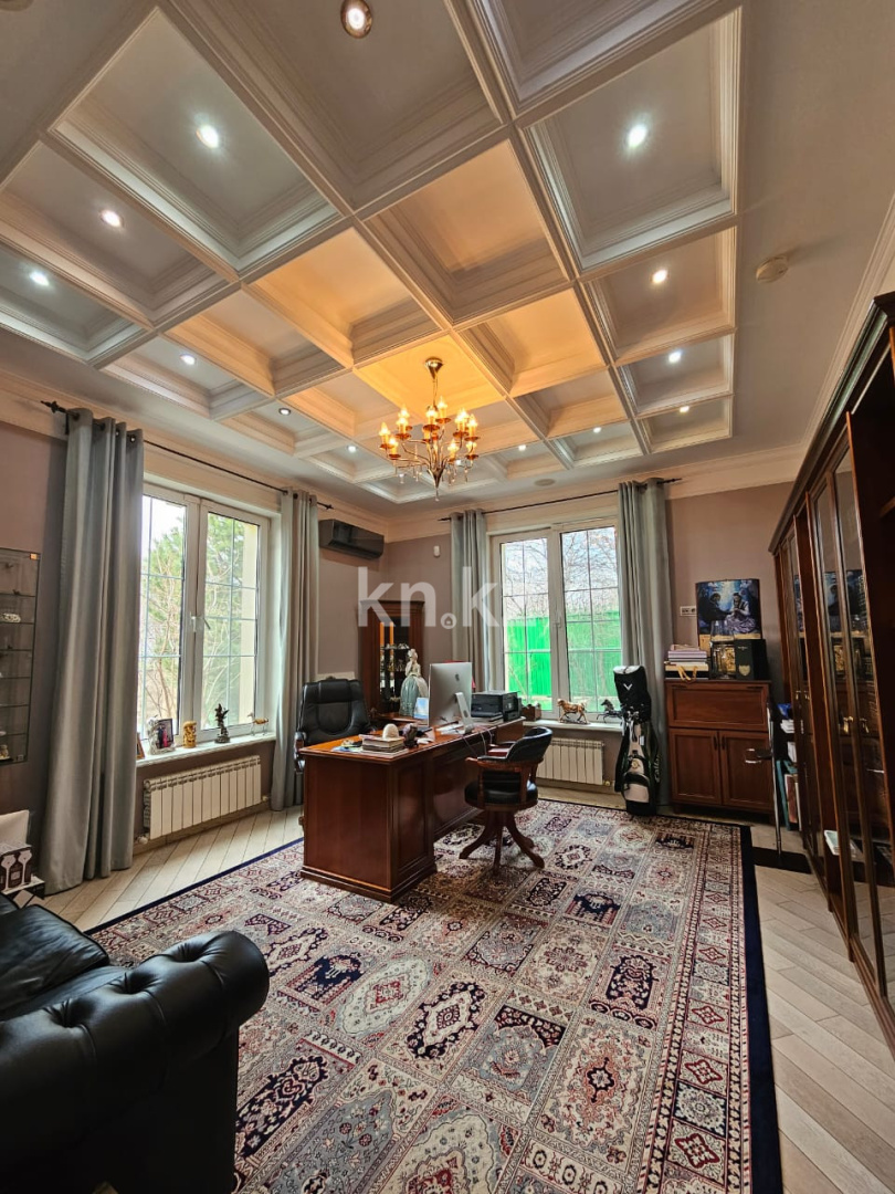 Продажа 6-комнатного дома, 600 м², ул. Оспанова - Продажа домов, коттеджей в Казахстане фото 13 из 15