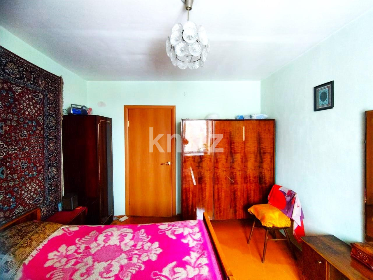 Продажа 3-комнатной квартиры, 62 м², ул. Ермекова, дом  83 - Продажа  трехкомнатных квартир в Караганде с фото фото 5 из 22