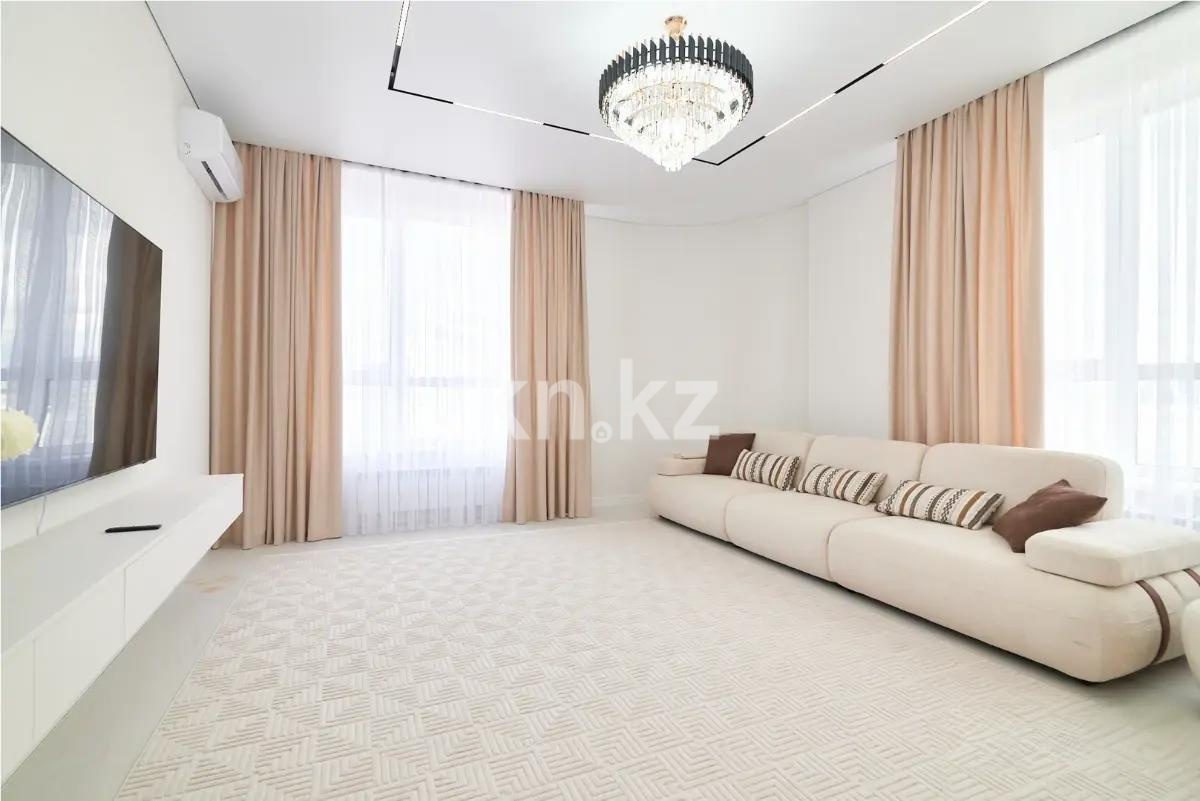 Продажа 2-комнатной квартиры, 71.2 м², ул. Сыганак, дом  24 - Продажа квартир в Казахстане фото 1 из 6