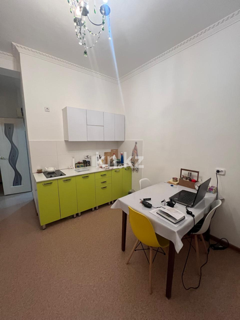 Продажа 1-комнатной квартиры, 43 м² - Продажа однокомнатных квартир в кирпичном доме в Караганде фото 2 из 6