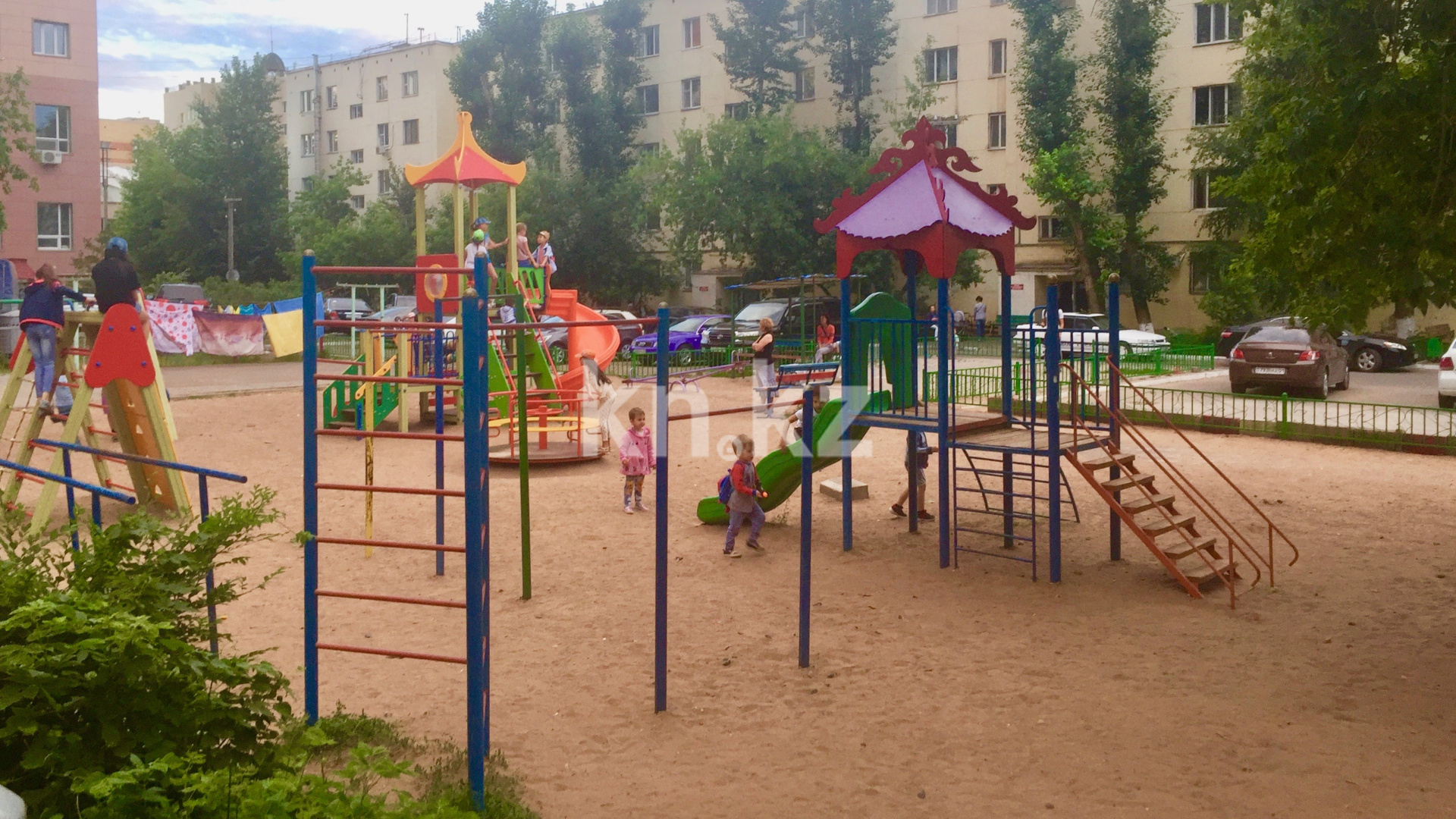 Продажа 3-комнатной квартиры, 105 м², ул. Валиханова, дом  5 в Астане - фото 10